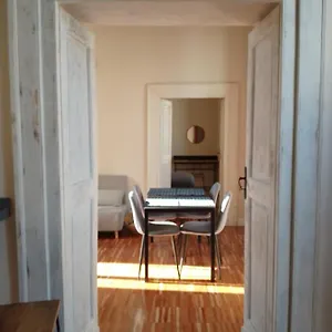 https://puntoxenia-guest-house.hotels-amalfi.com